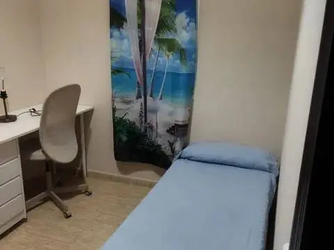 Habitación en calle Margarita