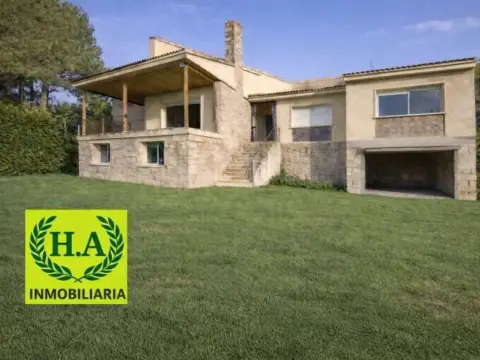 Chalet en Pedrezuela
