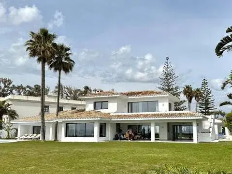 Chalet en El Paraíso-Atalaya-Benamara