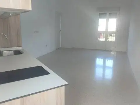 Piso en Avenida de los Poetas