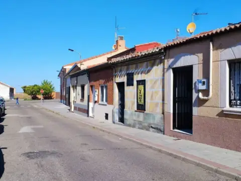 Chalet en Medina del Campo