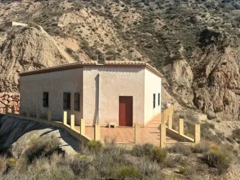 Casa rústica en Canjáyar