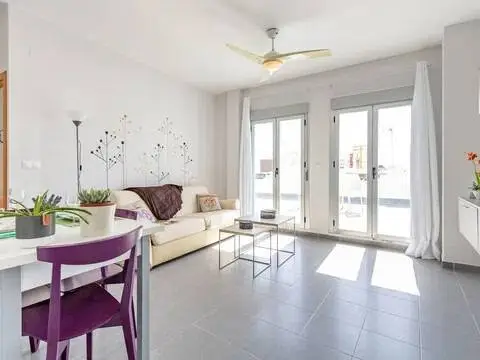 Ático en calle Huelva