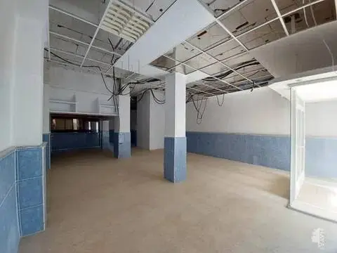 Local comercial en Carrer Llevant