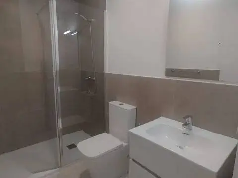Ático en calle Espartinas