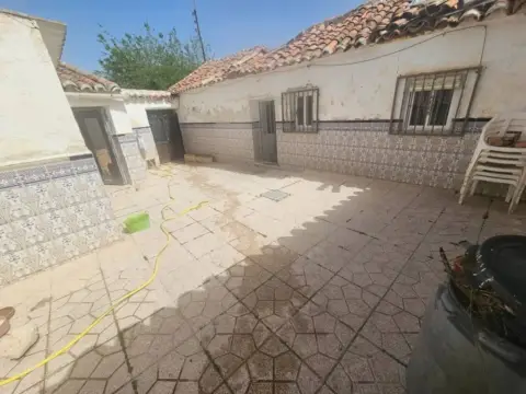 Chalet en calle de Santa Bárbara