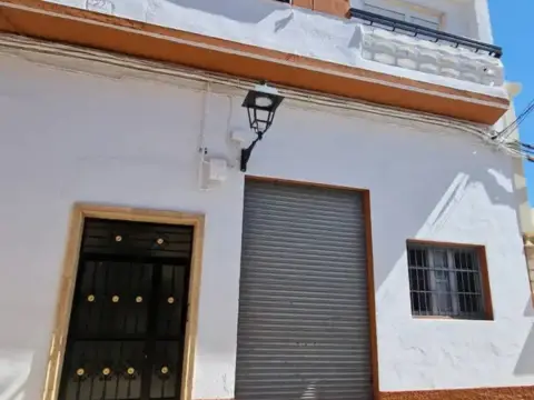 Piso en calle calle del Abagado y Academics Emilio Esteban Hanza