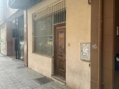 Local comercial en Flores del Sil-La Martina