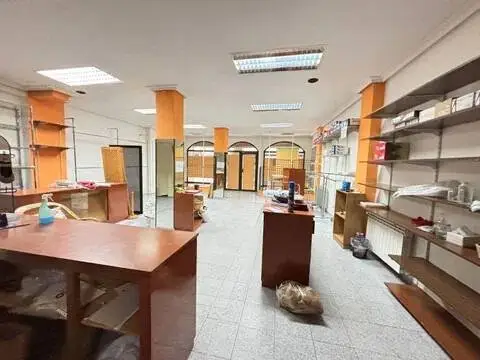 Local comercial en El Perchel-Puerta de Toledo-Atalaya