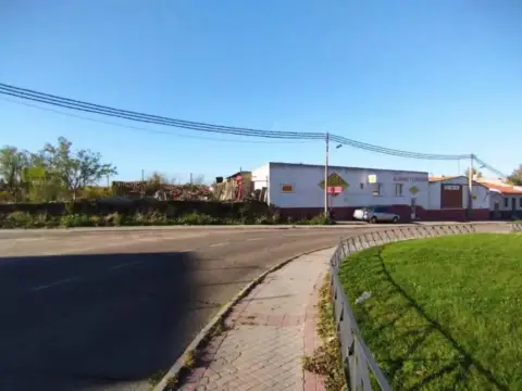 Terreno en calle de San Juan de Ávila