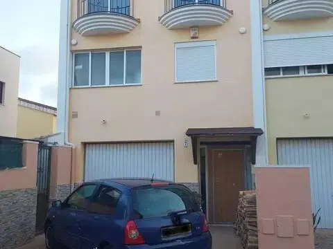 Casa adosada en Avinguda del Mar