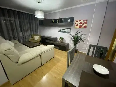 Piso en Santa Cruz-San Antonio Abad-Industria, Cañicas