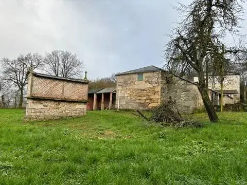 Casa rústica en Friol