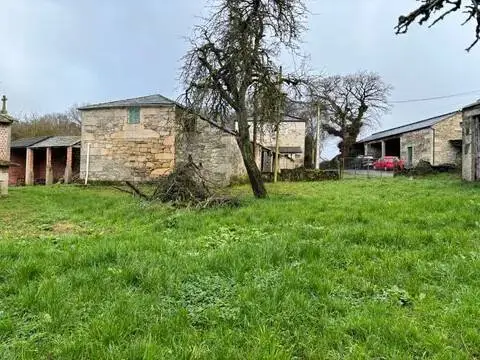 Casa rústica en Friol