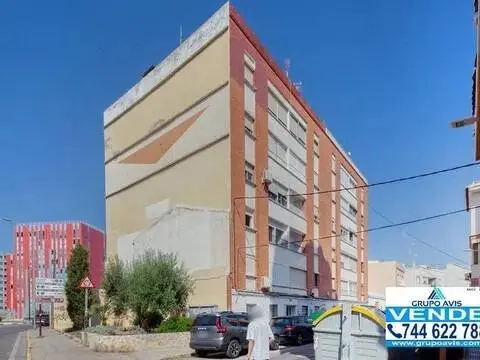 Piso en Carrer de la Cullera