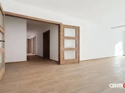 Piso en Churriana de La Vega