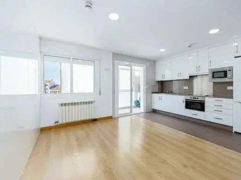 Piso en A Salgueira-O Castaño