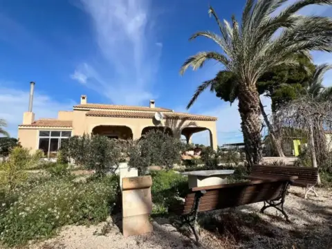 Casa rústica en Dolores