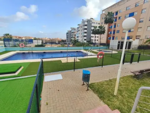 Piso en El Cónsul-El Romeral-La Colonia Santa Inés