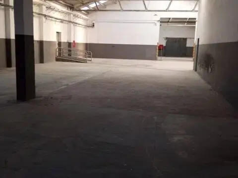 Nave industrial en Barberà del Vallès