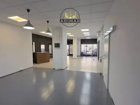 Local comercial en Sur