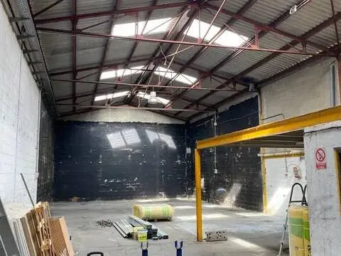 Nave industrial en Castellar del Vallès