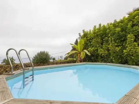 Casa rústica en Boquín