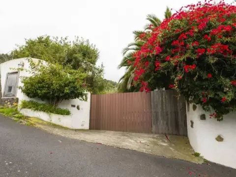 Casa rústica en Boquín