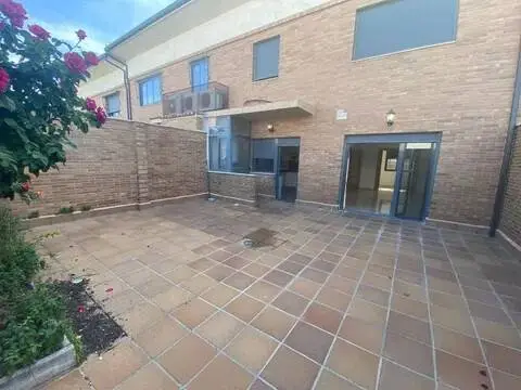 Casa adosada en Pedanías y Barrios Rurales