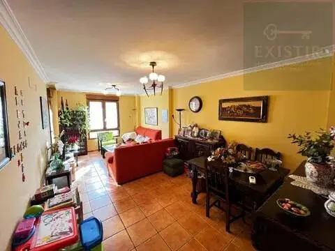Chalet en Ciudad Jardín Virgen del Milagro