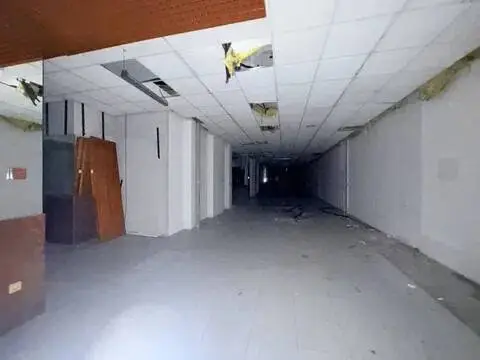 Local comercial en Valdenoja