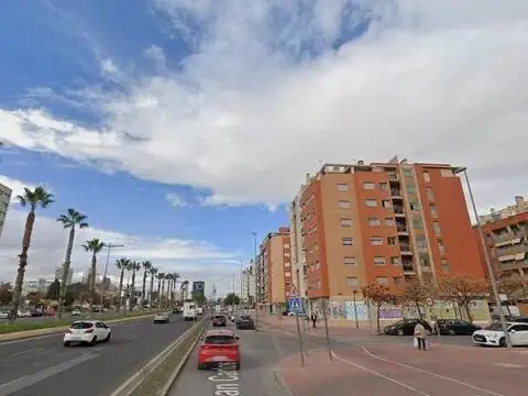 Piso en Juan Carlos I