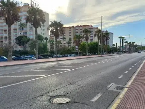 Local comercial en Torrox Costa