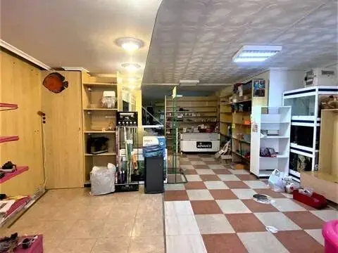 Local comercial en Zona Carretera de Villanueva