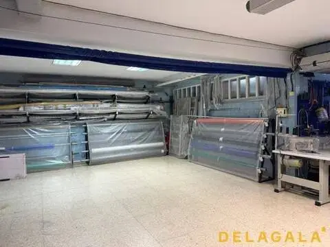 Nave industrial en Zamudio