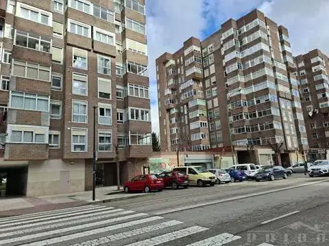 Almacén en Gamonal-Capiscol