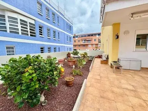 Piso en calle Mer de Leva, 27