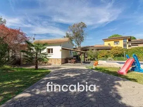 Chalet en Santa Coloma de Farners