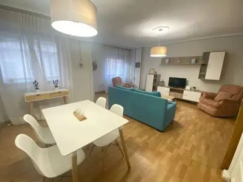 Piso en Pedanías y Barrios Rurales