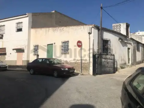 Local comercial en Puertosol-El Limonero-El Tomillar