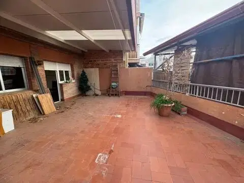 Edificio en Ca n'Oriac