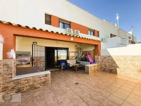 Chalet en Pozo del Camino