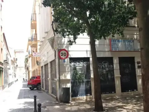 Local comercial en Pont Nou