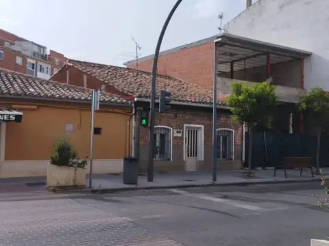 Chalet en calle de Valladolid