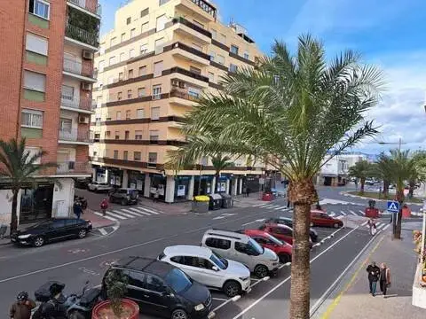 Piso en Nou Centre