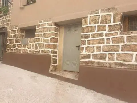 Local comercial en Erdialdea