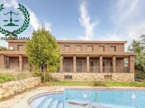 Chalet en Pedrezuela