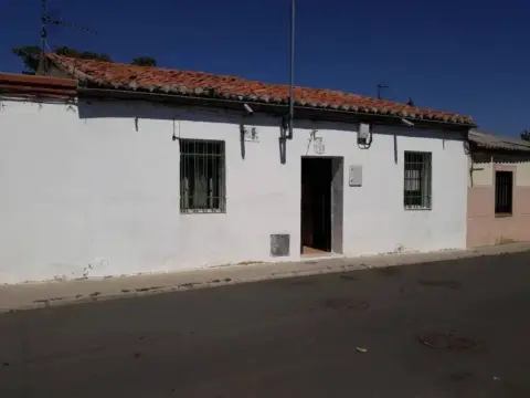 Chalet en Medina del Campo