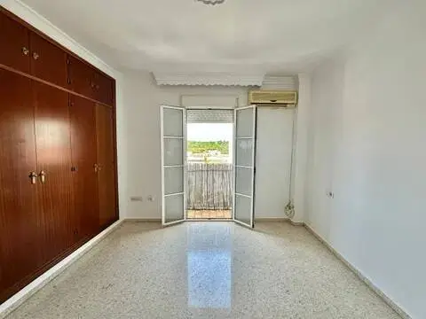 Piso en calle calle Almazara, 1