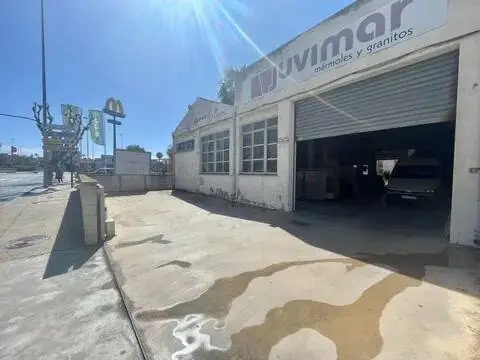 Nave industrial en Centre-Port-Platja Llevant